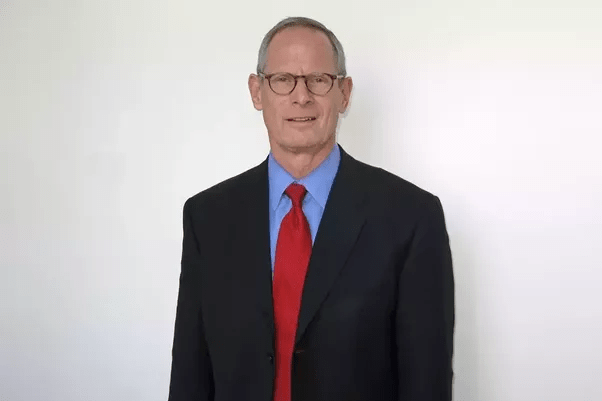Can I wear a red tie on a blue shirt with black suit? Quora