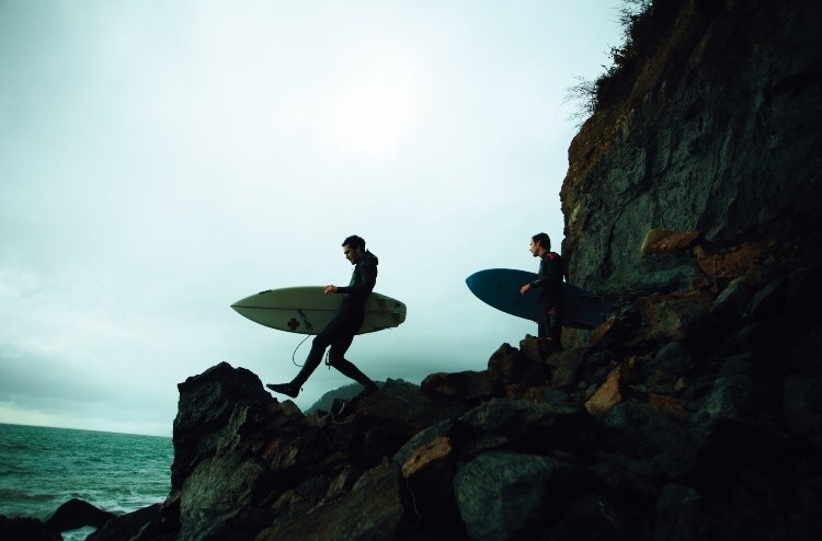 Berselancar: Mengapa peselancar menyukai olahraga mereka? - Quora