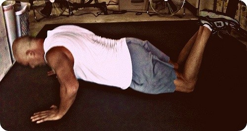 I can�t do a single pushup, how can I begin exercising at home? How