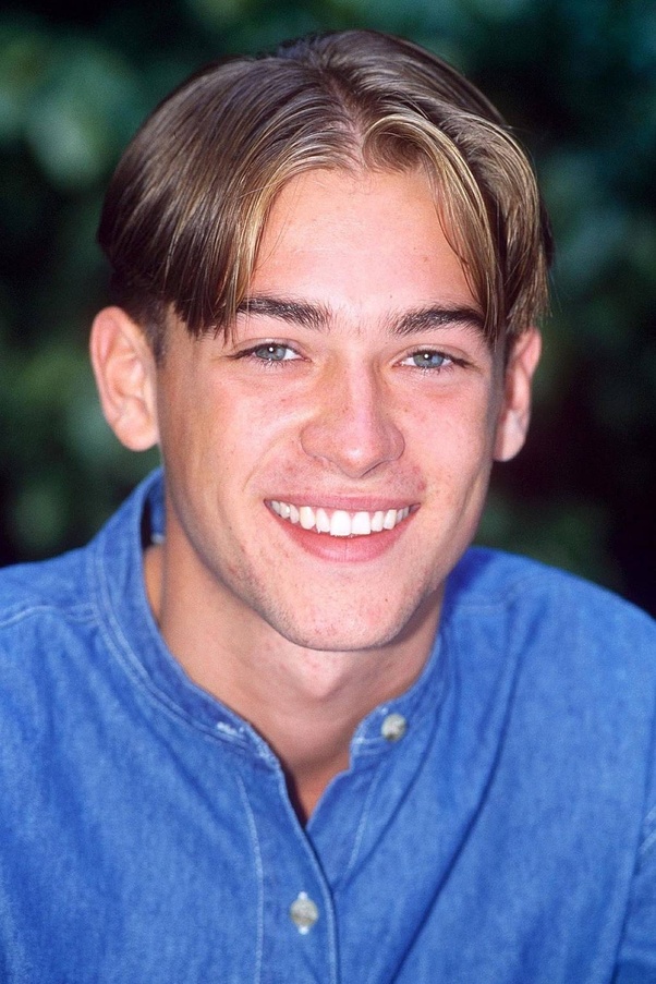 What is Levi Ackerman�s haircut called? Quora