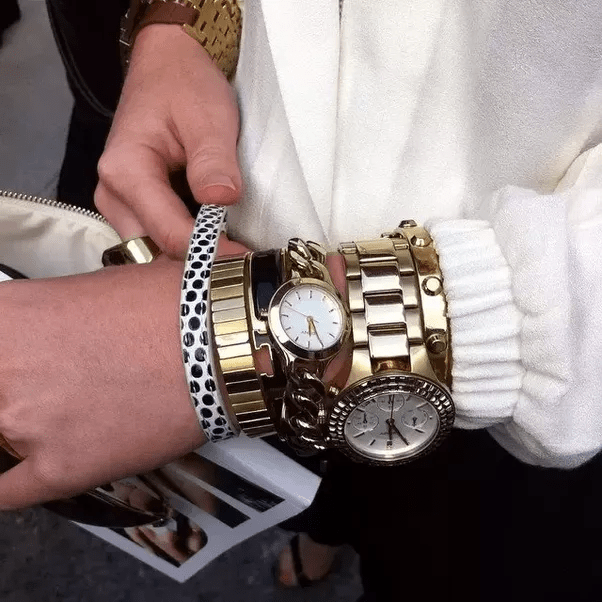 Why do people wear two watches? Quora