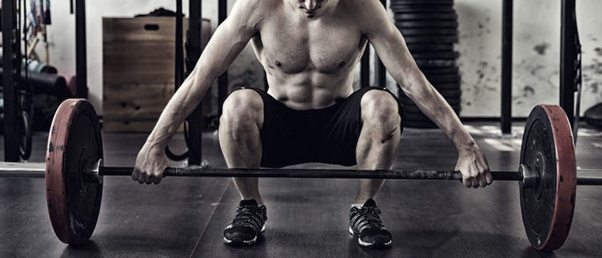 Does deadlifting your max weight more difficult during a cut