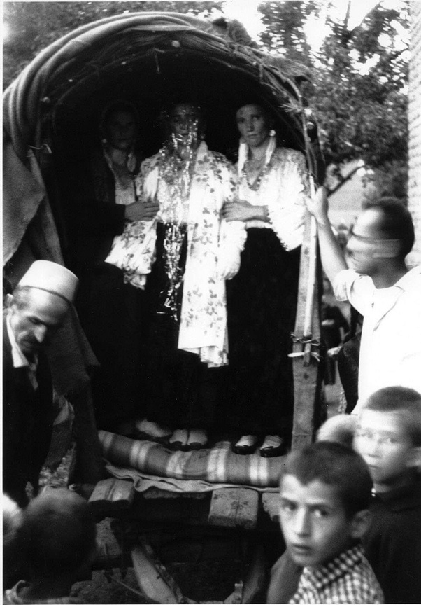 What are some of the most common Albanian wedding