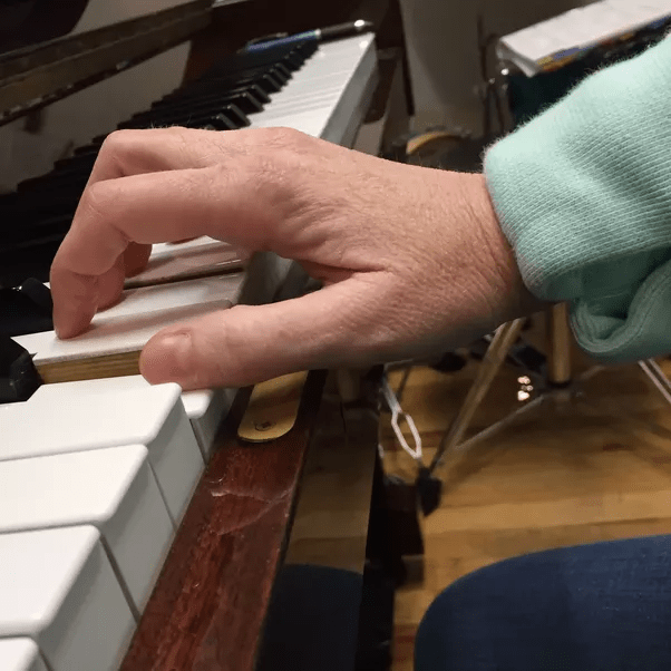 How to fix poor piano playing technique Quora