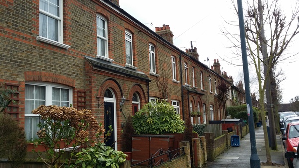 In the UK, what does it mean if you have grown up on a council estate