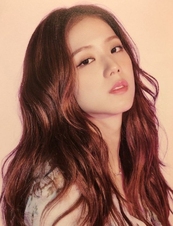 In your opinion, who in Blackpink has the prettiest eyes