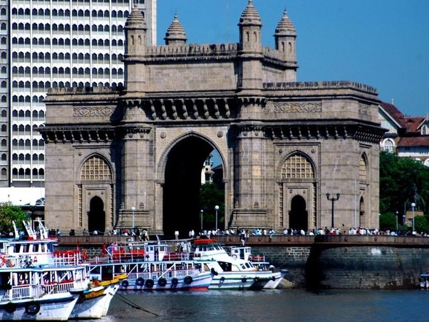 Which are the best places to visit in mumbai for couple of days? Quora