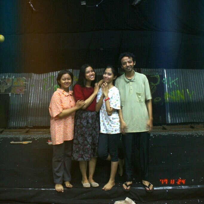 Apakah kamu suka atau pernah menyaksikan pertunjukan teater? - Quora