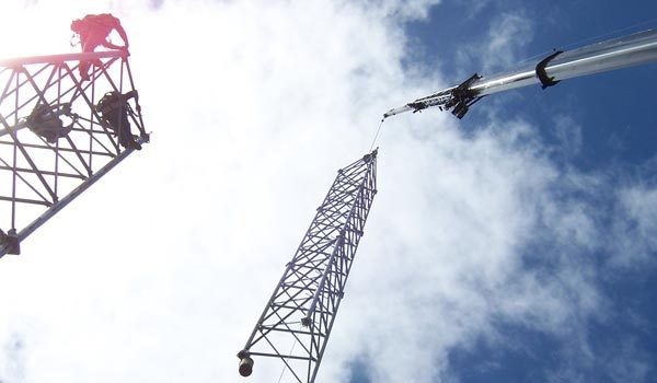 How are extremely large TV/radio towers erected? Quora