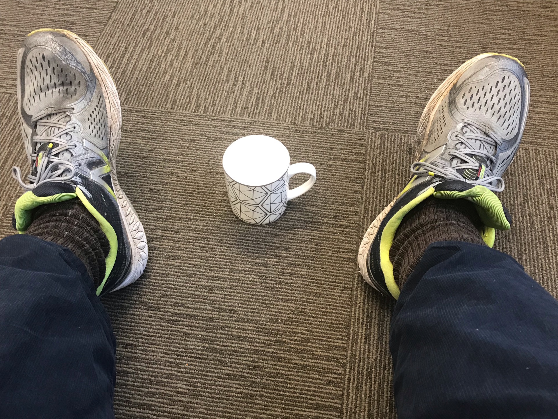 Sepatu ukuran 14 normal untuk tinggi berapa? Saya tahu Kawhi Leonard, yang 6 &lsquo;6″ tanpa sepatu, berusia 14 tahun, dan pemain lain dengan tinggi yang sama  biasanya memiliki ukuran sepatu yang sama. Tetapi