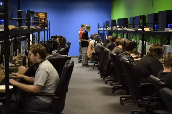What is a LAN gaming party? Quora