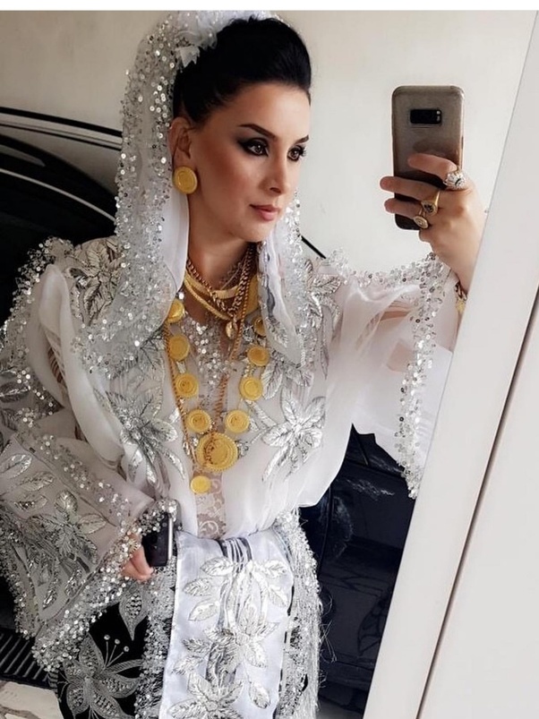 What are some of the most common Albanian wedding