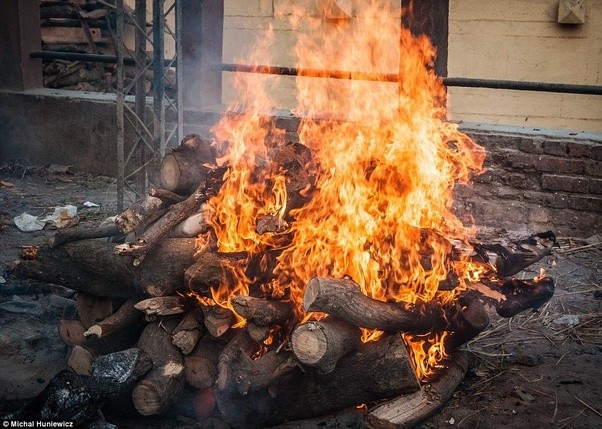 Are women not allowed to attend the cremation ceremony in some areas of