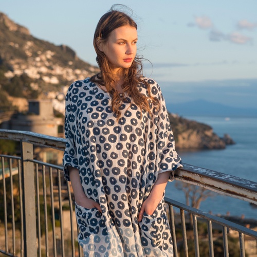 Where are the best women’s boutique clothing wholesalers in Melbourne