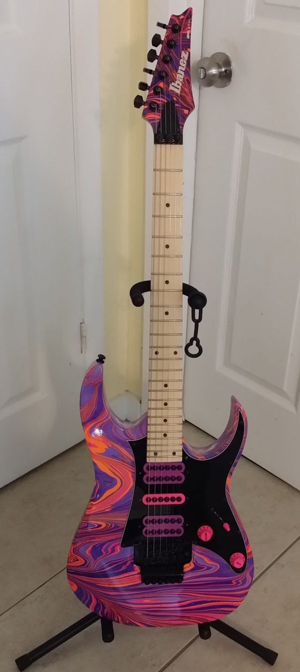 Several of my electric guitars are white. Is there one color finish for