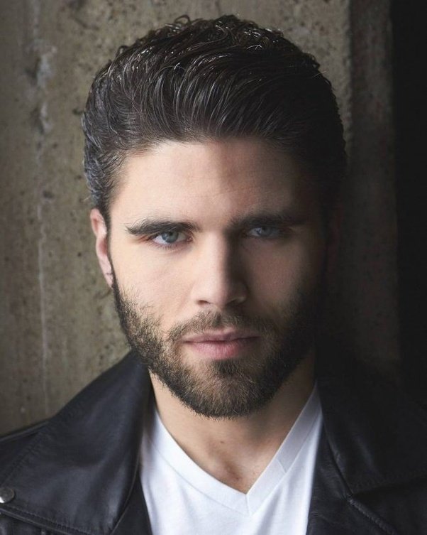 Do girls like their men with a clean shaved face or with a