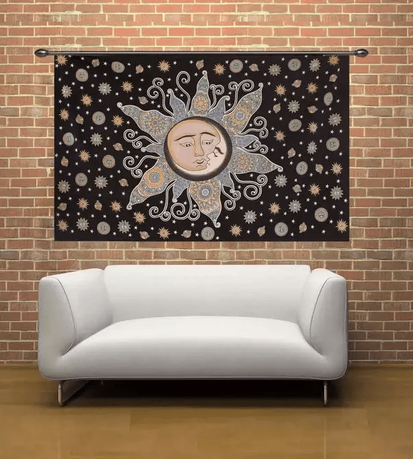 What are the different types of tapestries, and where can