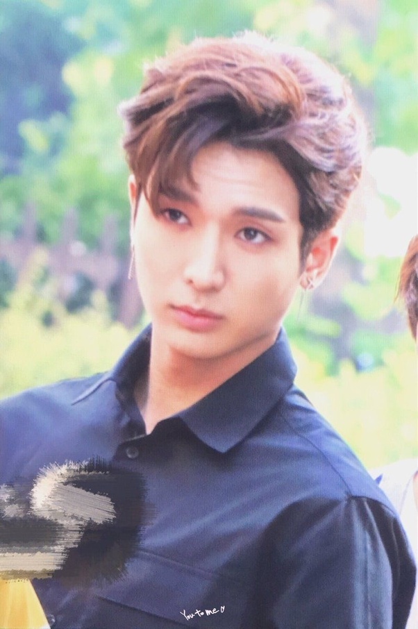 If young girls are attracted to androgynous males like K