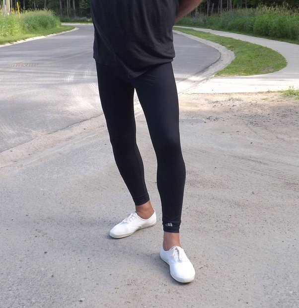 Is it OK if a man likes to wear pantyhose and tights? Quora