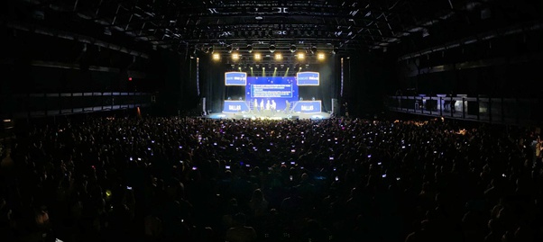 How many fans does TXT have? Quora