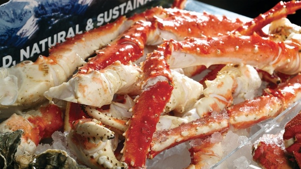 Why do crabs, lobsters, and shrimp turn red when they cook? Quora