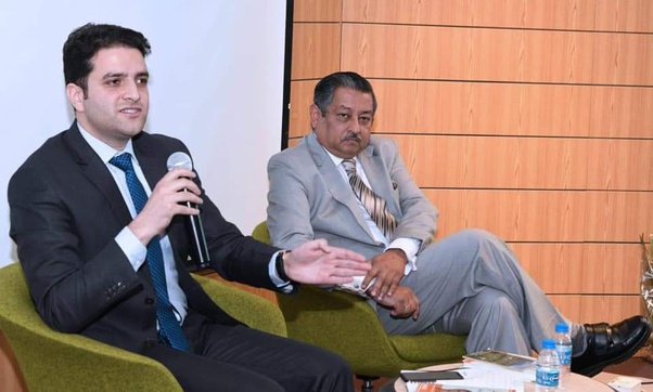 How much can an IAS officer earn if he started his career at the age of