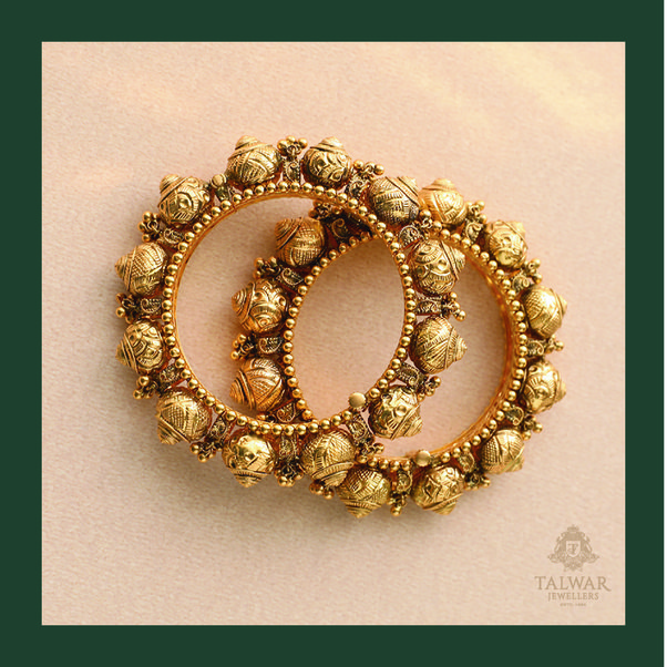 What's the difference between a bracelet and a wristband? Quora