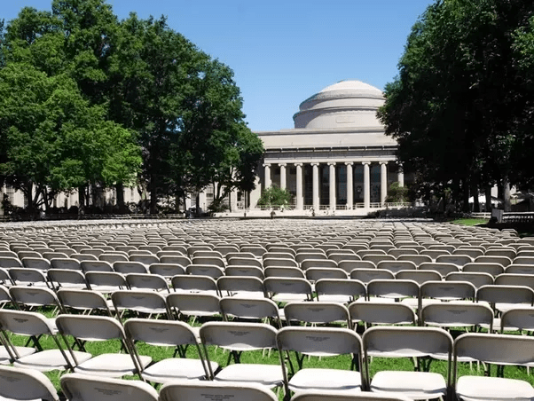 Is an MIT undergraduate education a ripoff? Do alumni find the expense