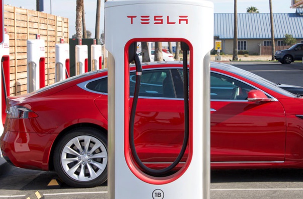 Can we have Tesla car charging station set up at home? Is it beneficial