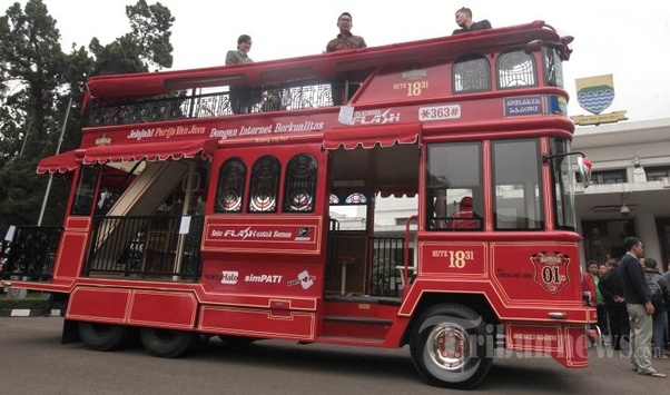 Is UK the only country where there are double decker buses? Quora