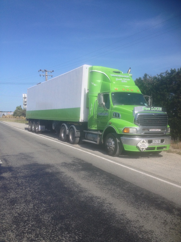 What is an 18 wheeler truck called? Quora