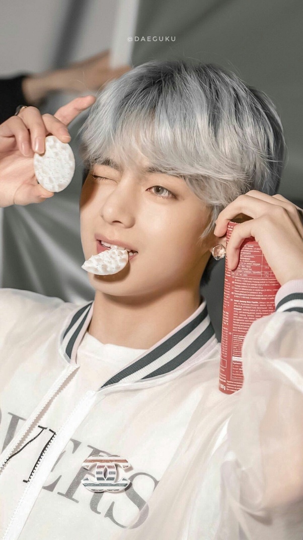 What is Kim Taehyung's favorite color now? Quora