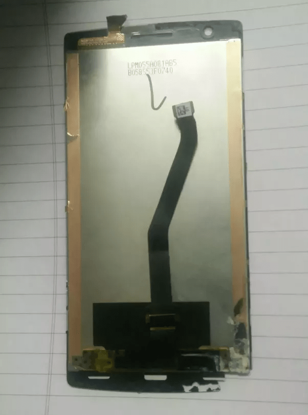 I accidentally got a crack on my OnePlus One screen. The official