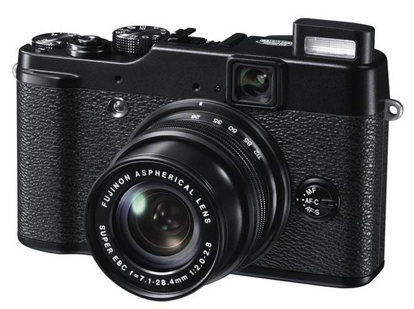 Which is the best compact camera for macro photography if I don't want
