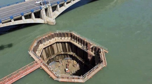 When building bridges over water do they make the concrete pillars