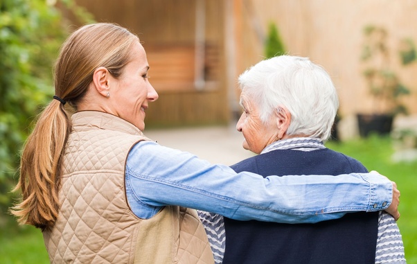 What are the duties of a caregiver? Quora