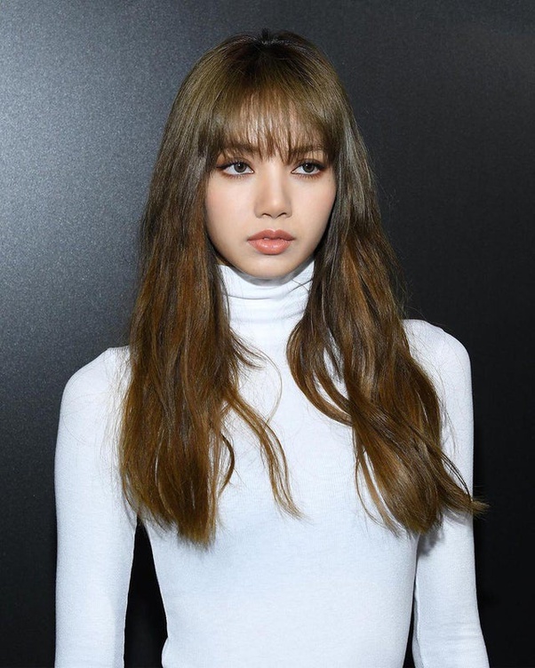 Does Blackpink Lisa look better with short hair or long