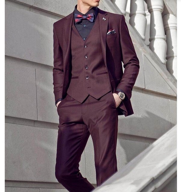 Which colour shoes should I wear with wine coloured suit? Quora