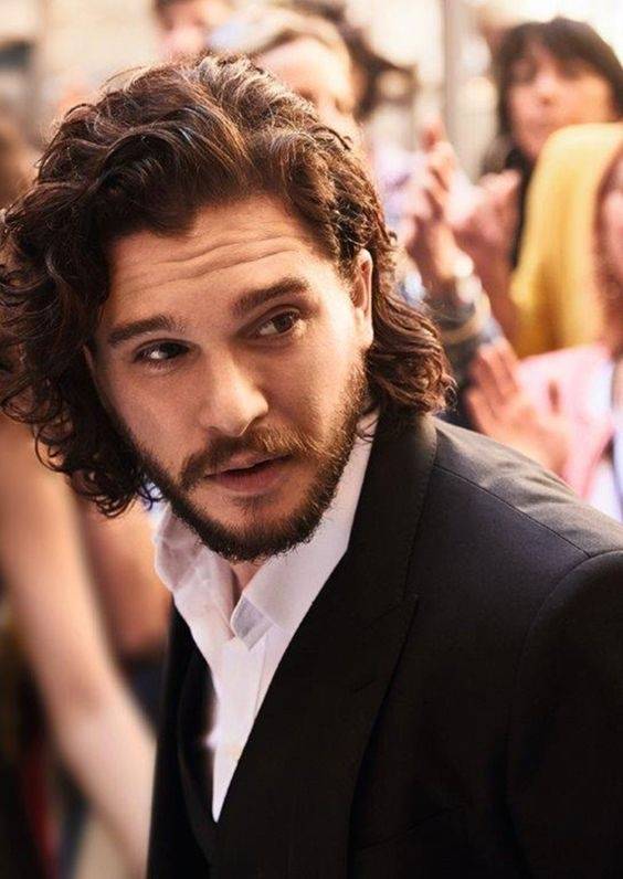 Why do people find Kit Harington attractive? Quora