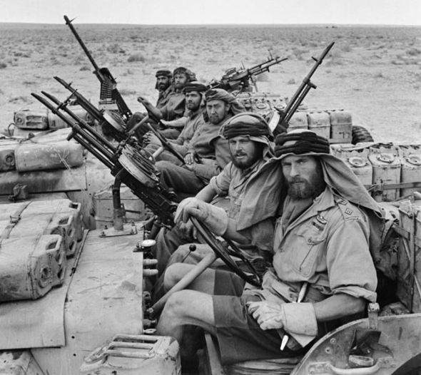 Who is the tougher breed of soldier, SAS or Navy SEALs? Quora