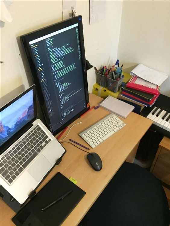 How does your desk look as a programmer? Quora
