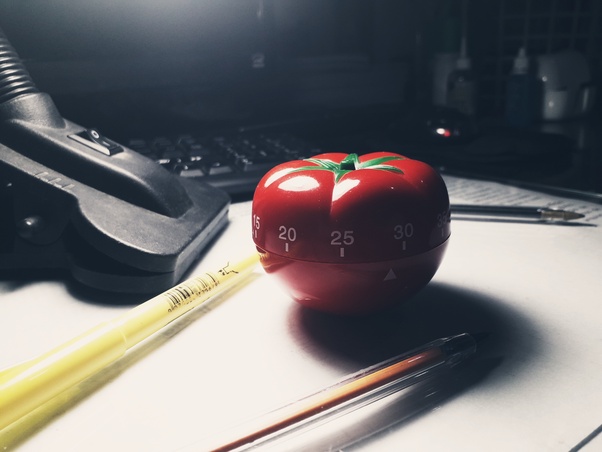 Conheça um pouco sobre a Técnica Pomodoro (Pomodoro Timer). Aprenda a