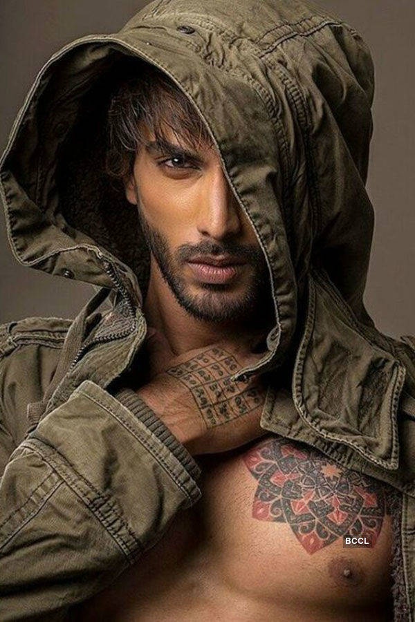 As a westerner, do you find Indian men attractive? If yes