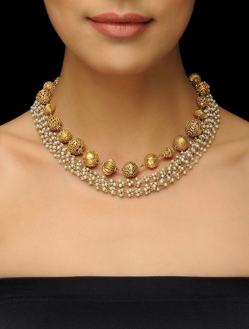 Which Colour Jewellery Suits Me