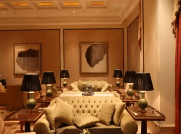 What are the best budget stores to buy furniture in Chennai?