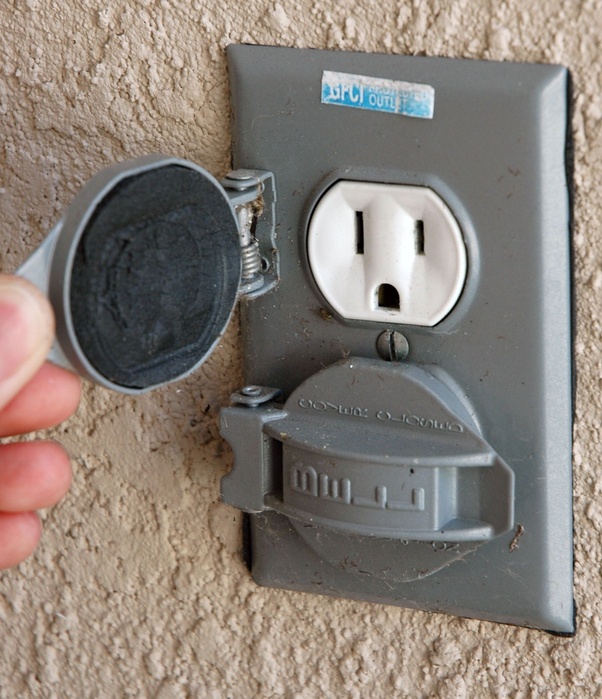 Where can you find wall outlets outside? Quora