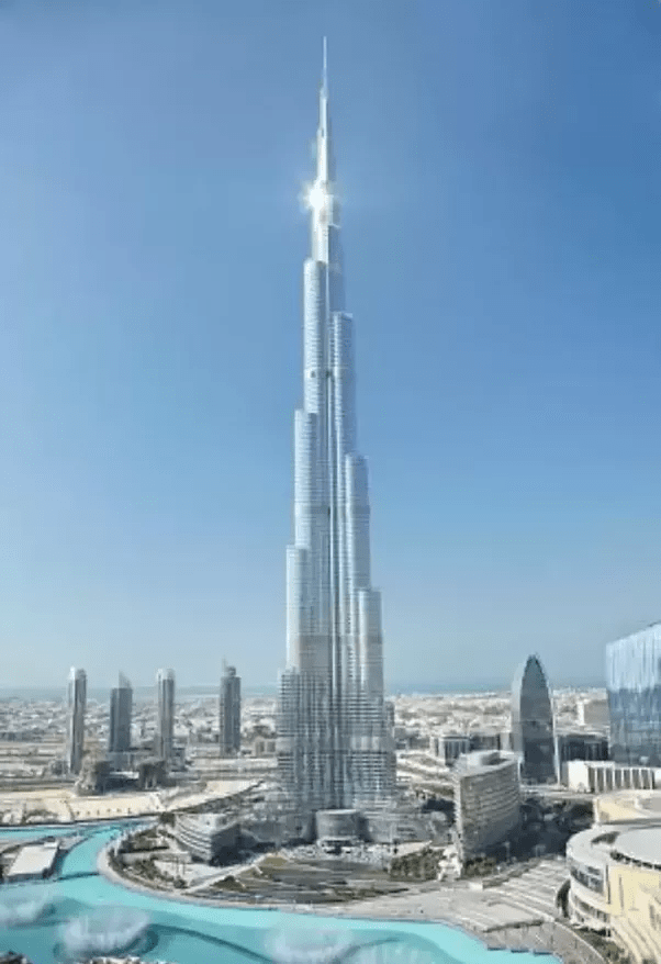 Was the world's tallest building, Burj Khalifa, built by