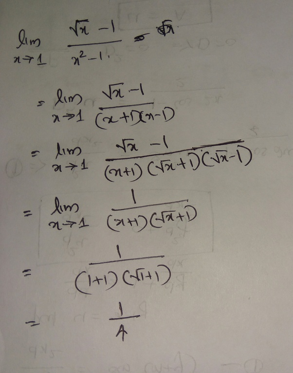 How to solve this math limit without using L’Hopital’s law