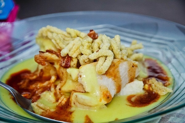 Apa makanan yang tidak pernah bisa kamu tolak, yang selalu kamu makan