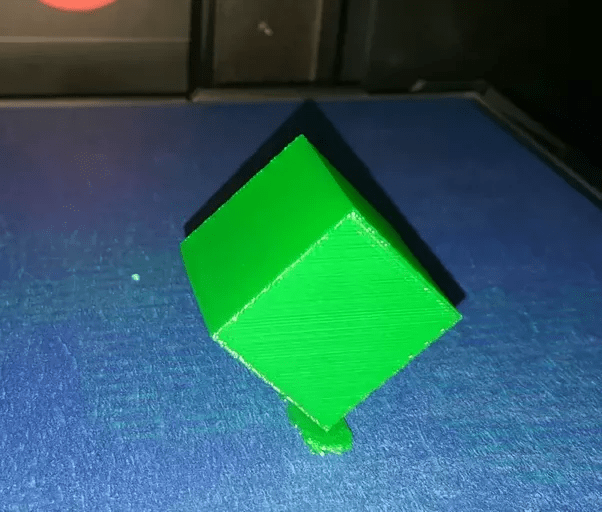 Can a 3d printer print a hollow cube? If so, how would the top be